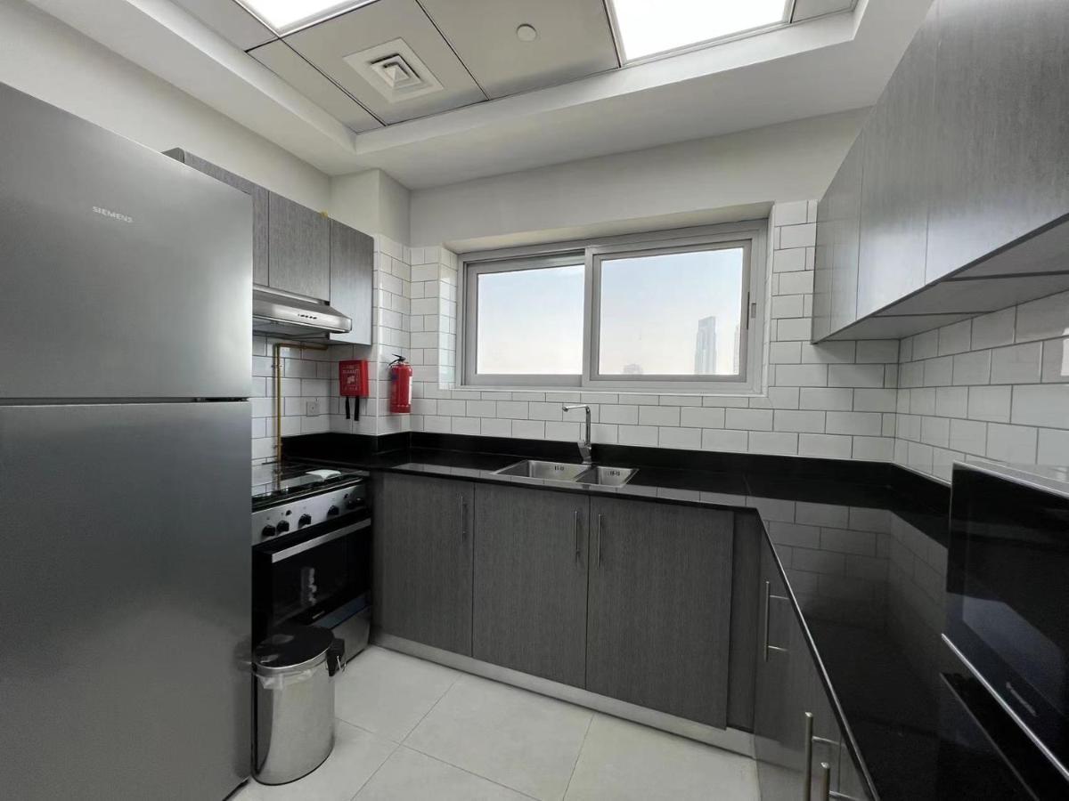 Penrose Place Dubai Jvc ภายนอก รูปภาพ
