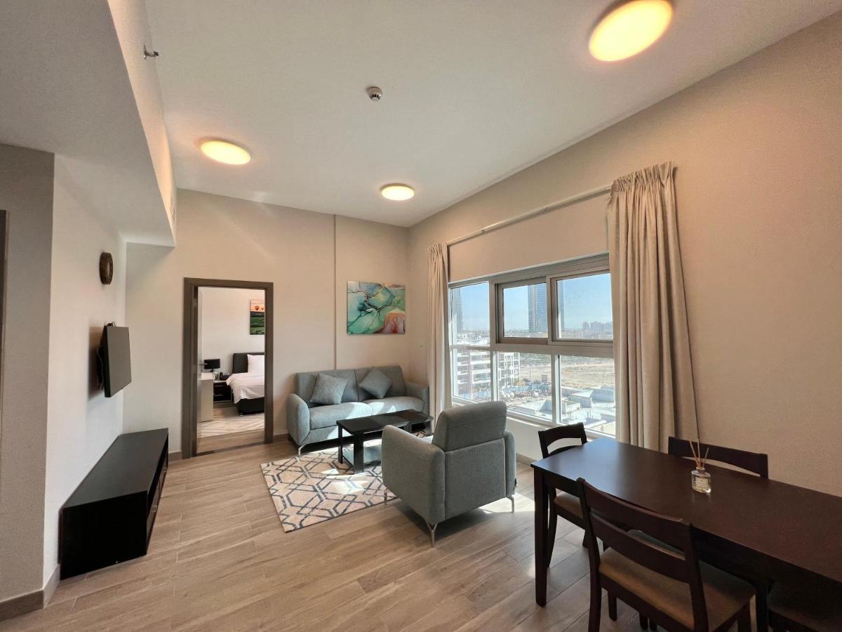 Penrose Place Dubai Jvc ภายนอก รูปภาพ