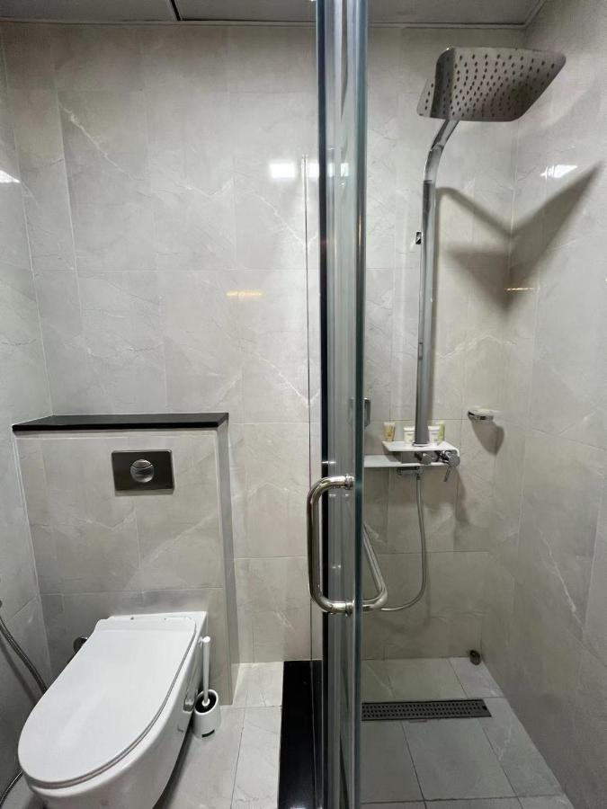 Penrose Place Dubai Jvc ภายนอก รูปภาพ