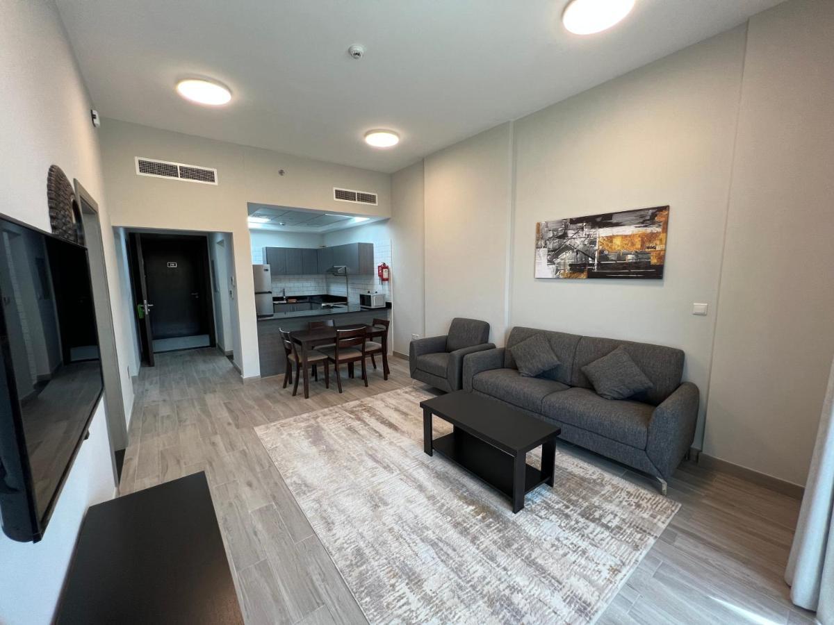 Penrose Place Dubai Jvc ภายนอก รูปภาพ