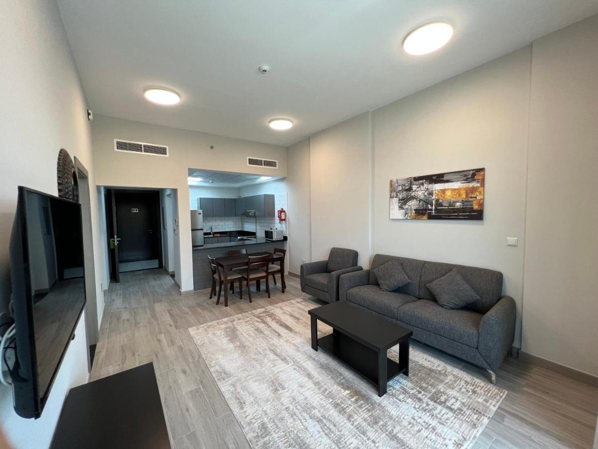 Penrose Place Dubai Jvc ภายนอก รูปภาพ