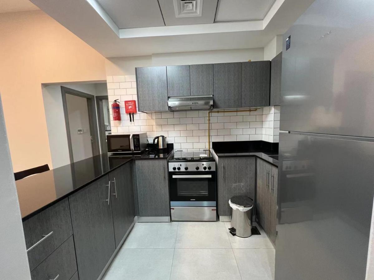 Penrose Place Dubai Jvc ภายนอก รูปภาพ
